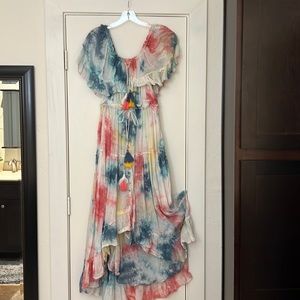 Gorgeous flowy dress